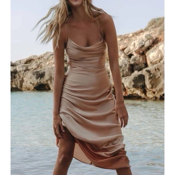 Shona Joy Cowl Neck Satin Gown Dress Porcelain - Picture 1 of 12